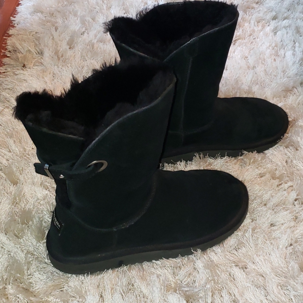 Uggs Koolaburra  boot Like New